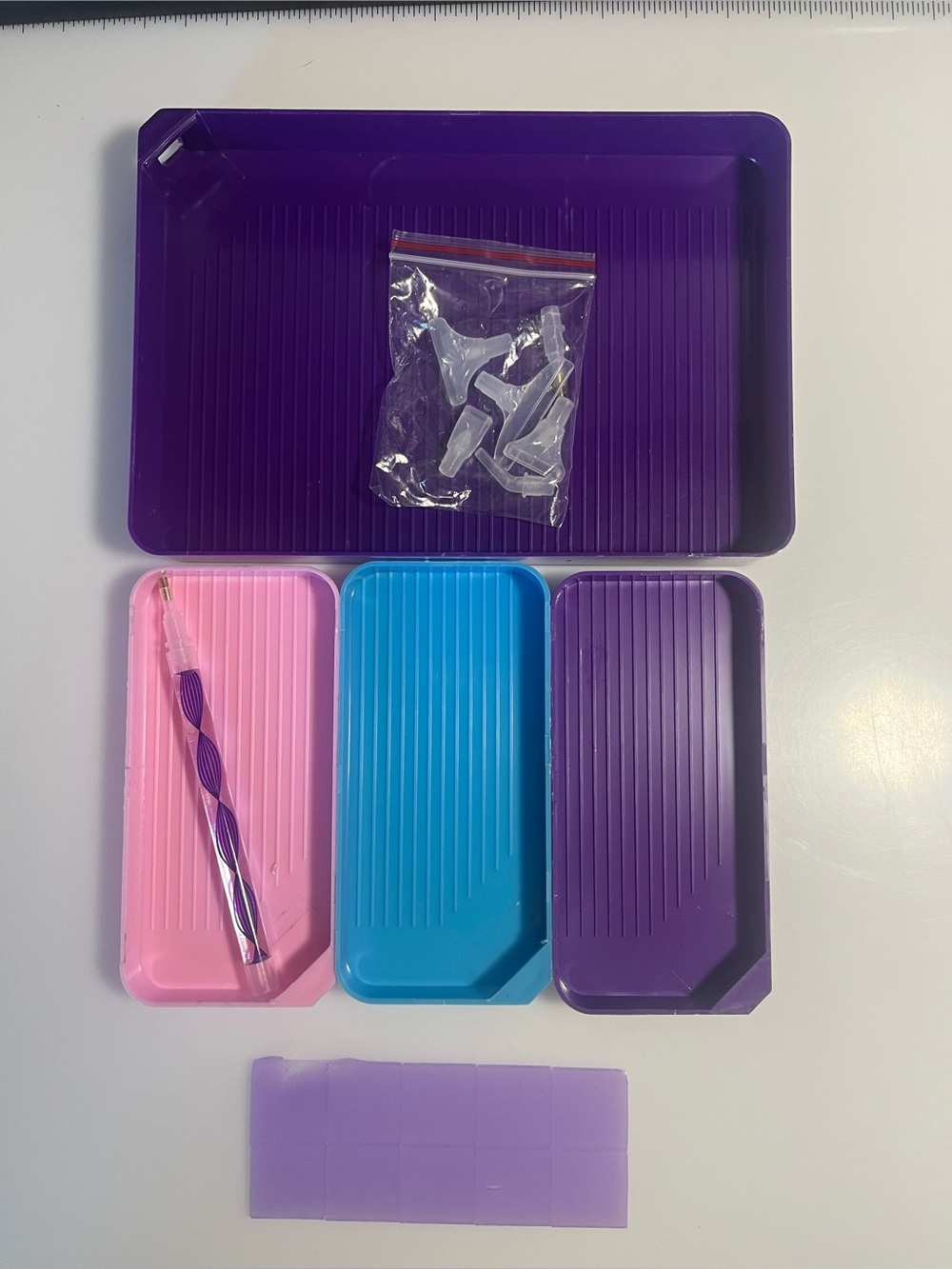 #T-2 4pc Diamond Painting Tray Set with Tools